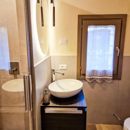 Sotto La Torre Apartment *
