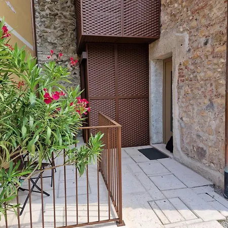 Sotto La Torre アパート マロースティカ